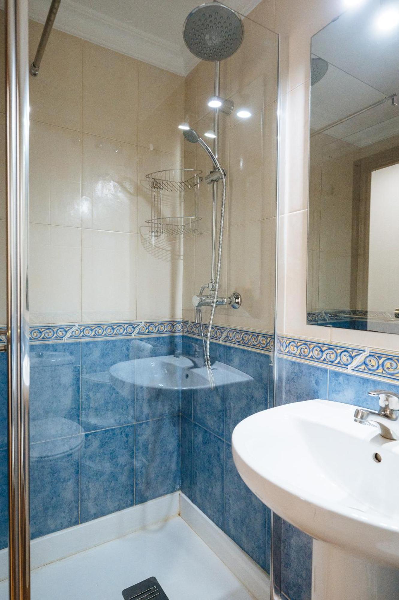 Pilsev Center Apartment Sevilla Exteriör bild